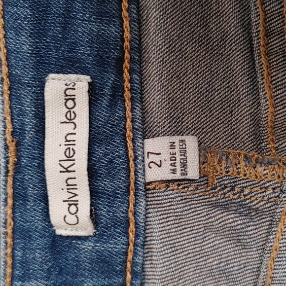 Calvin Klein US 27 Denim 5 Pocket Stretchy Pencil Skirt with Back Slit - Picture 5 of 10